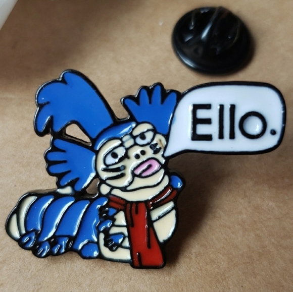 Ello worm Labyrinth pin - Picture 1 of 6